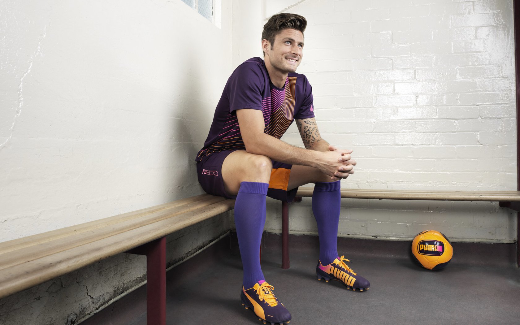 覃海洋稳中求快 争创佳绩,覃海洋个人资料